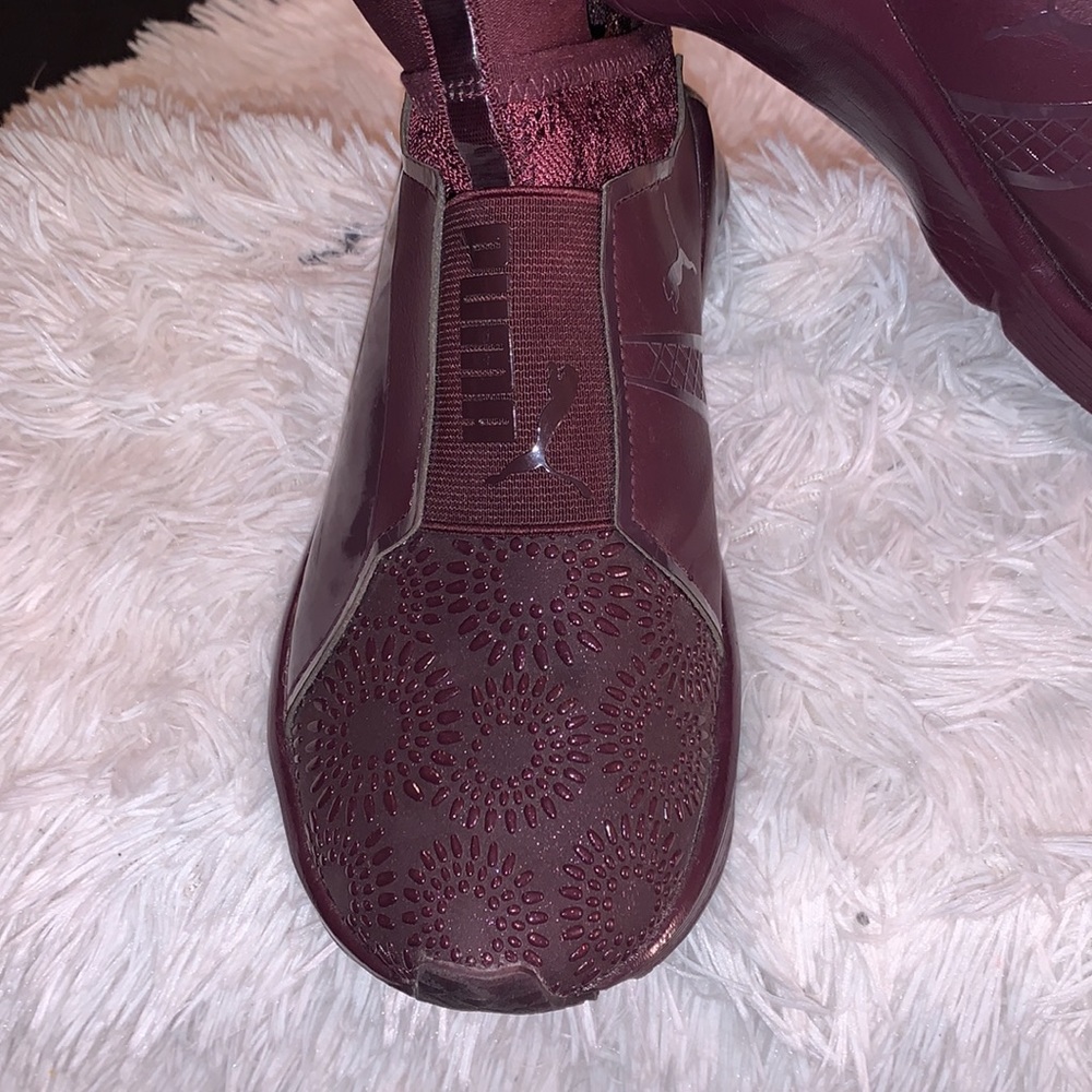⭐️WOMEN’S PUMA FIERCE KRM SNEAKERS⭐️ - Picture 11 of 11